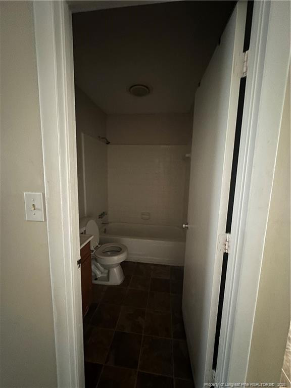 2122 Malloy Street 5 Property Photo 7