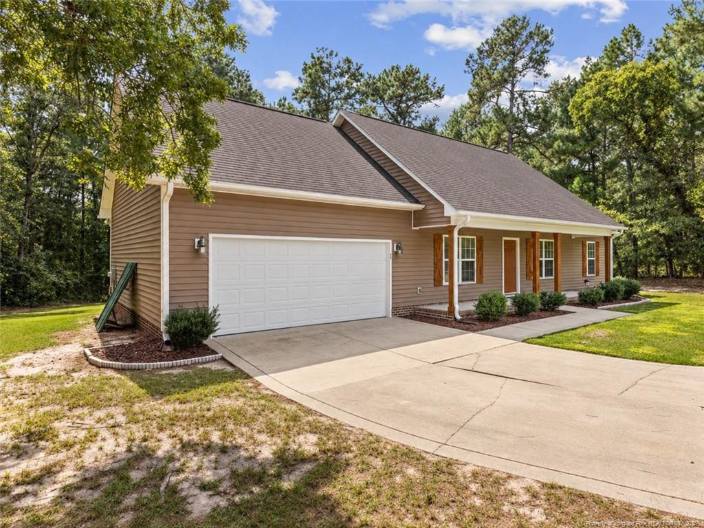 467 Hunters Creek Drive Property Photo 3