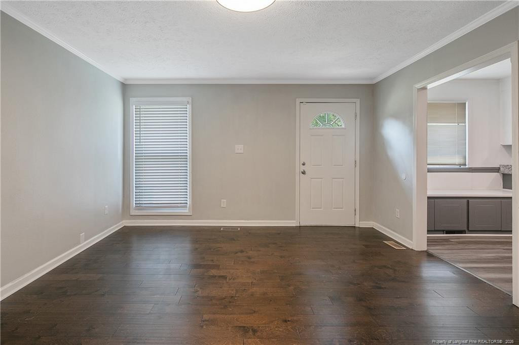 6401 Lorell Court Property Photo 7