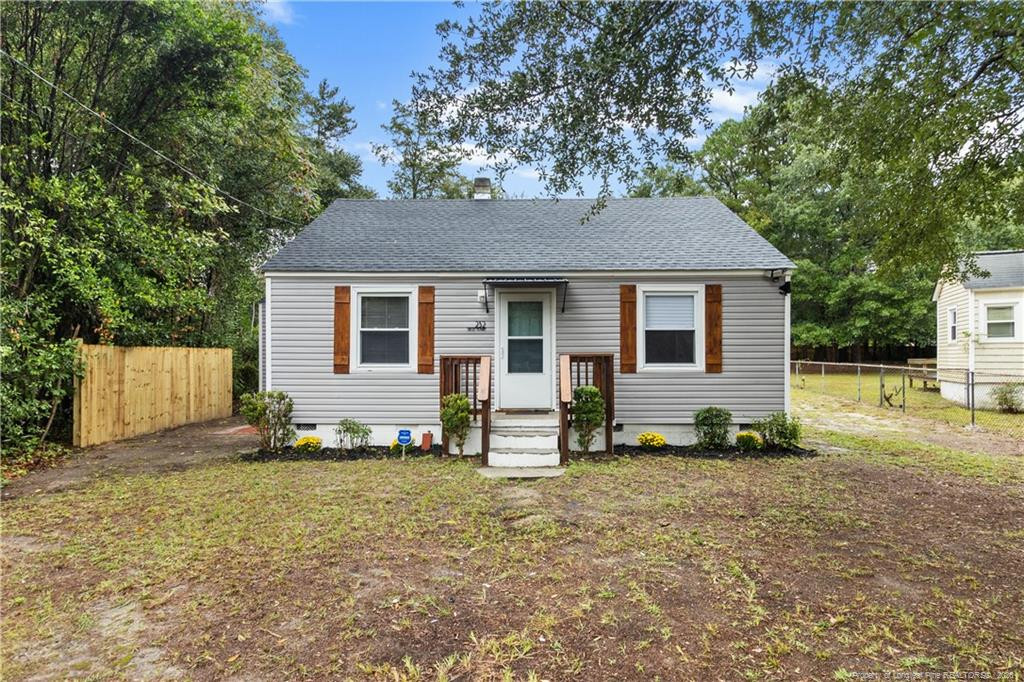 232 Circle Court Property Photo 4
