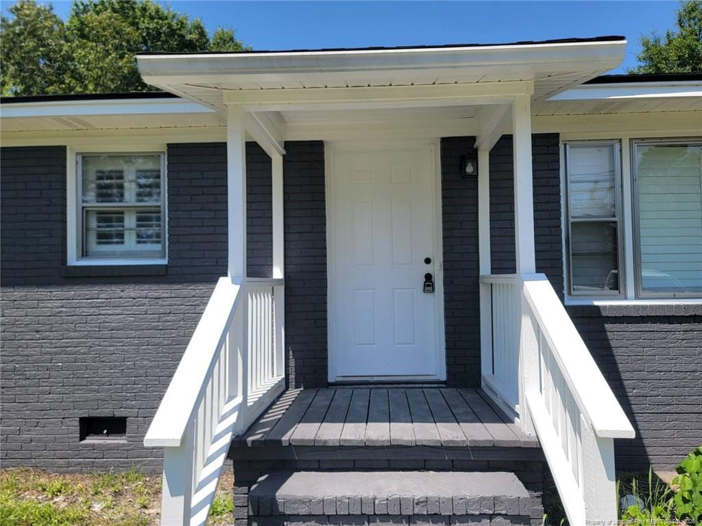 3519 Rosehill Road Property Photo 2