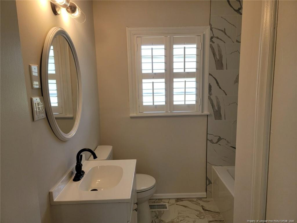 3519 Rosehill Road Property Photo 15