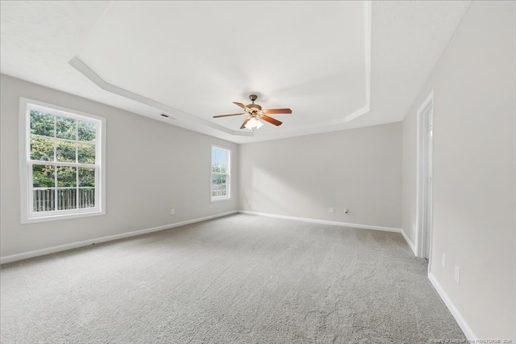 123 Usher Court Property Photo 7