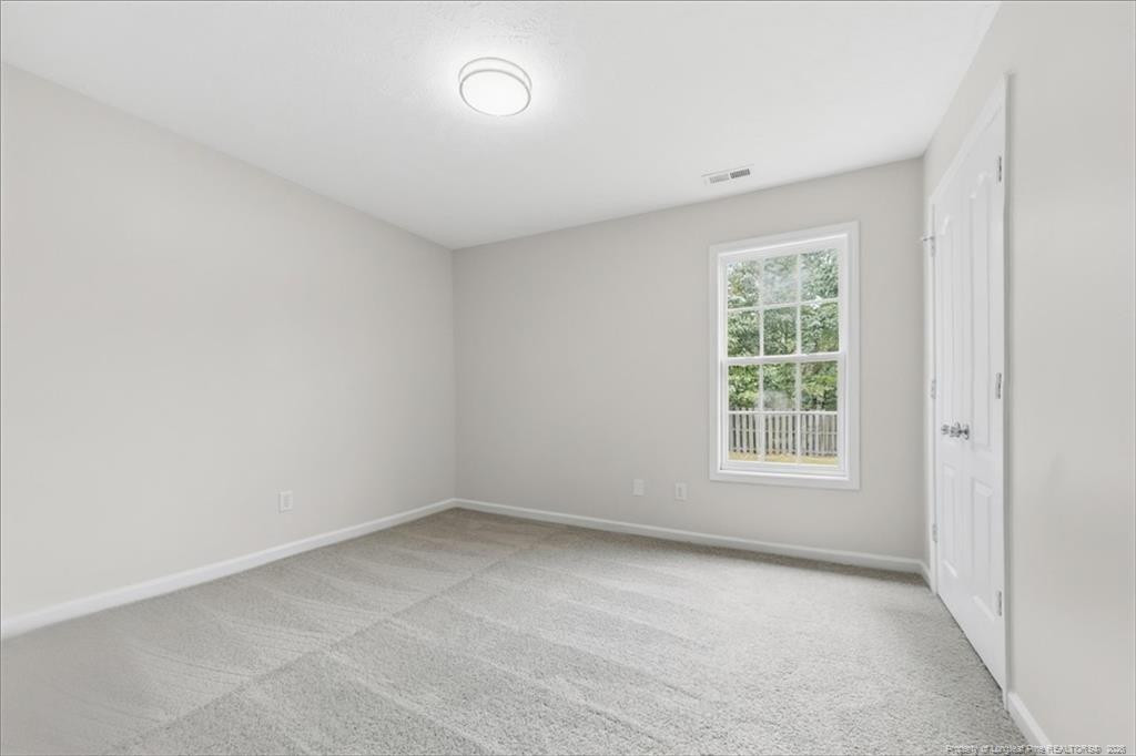 123 Usher Court Property Photo 11