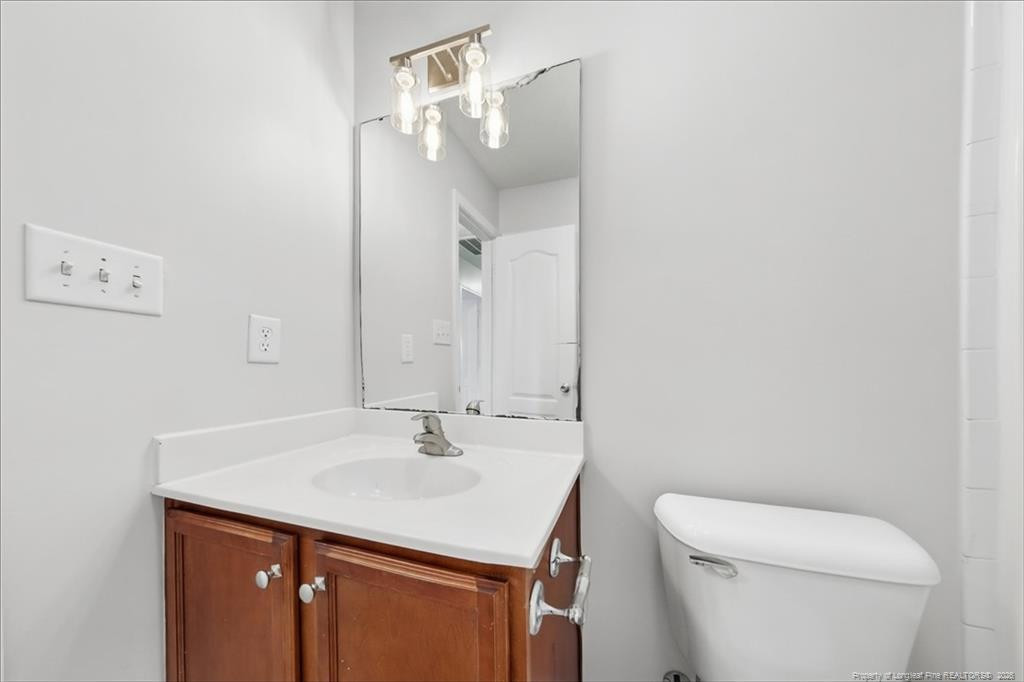 123 Usher Court Property Photo 12