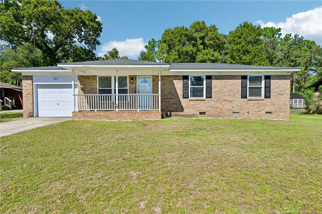 886 De Paul Drive Property Photo 1