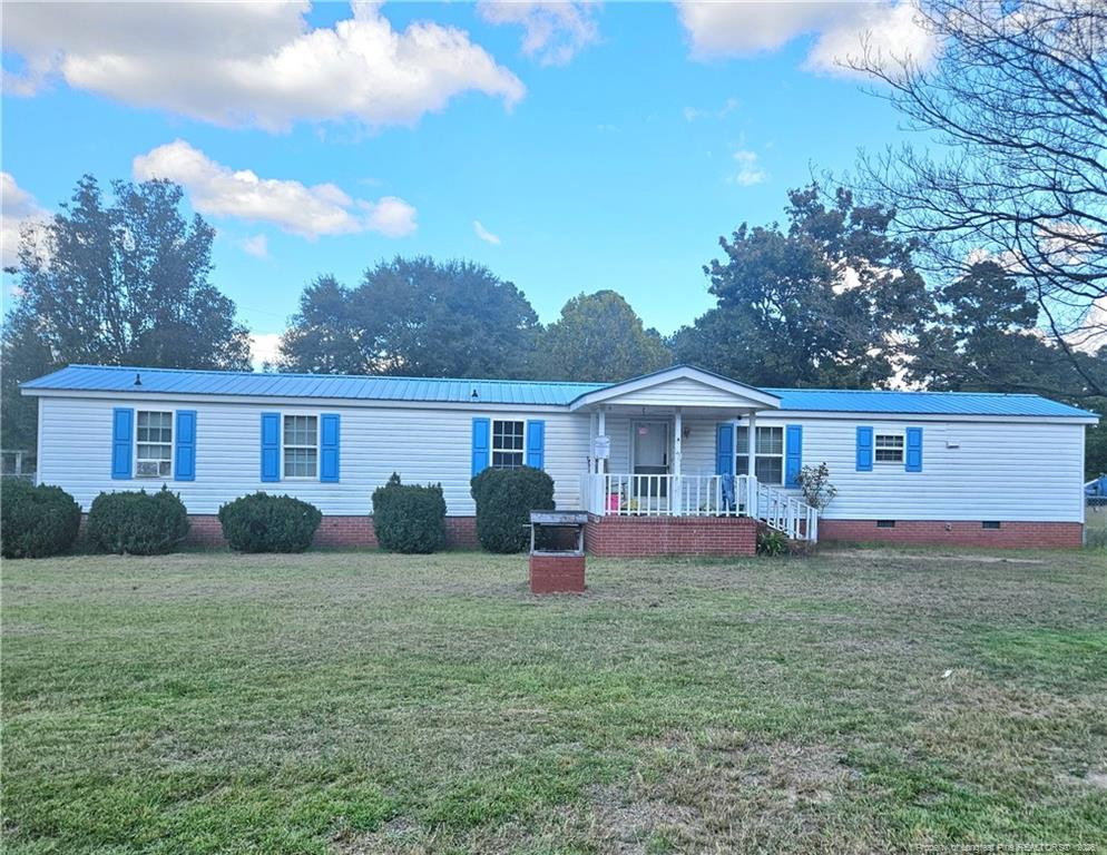 21321 Bridle Path Drive Property Photo 1