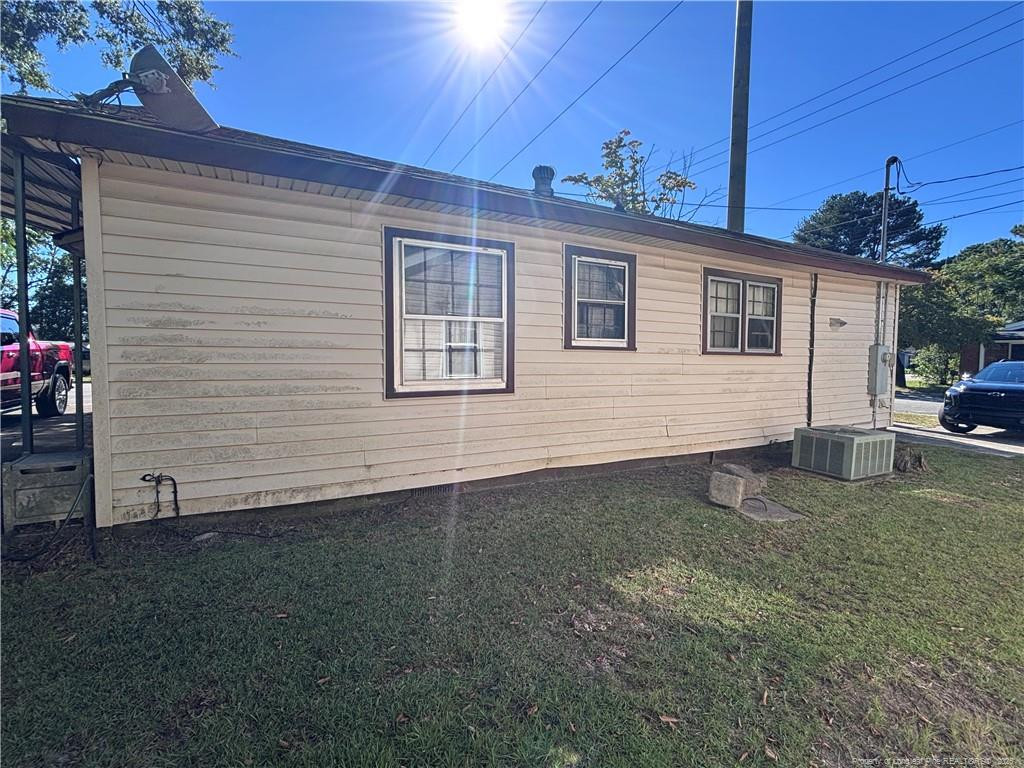 1000 N King Avenue Property Photo 10