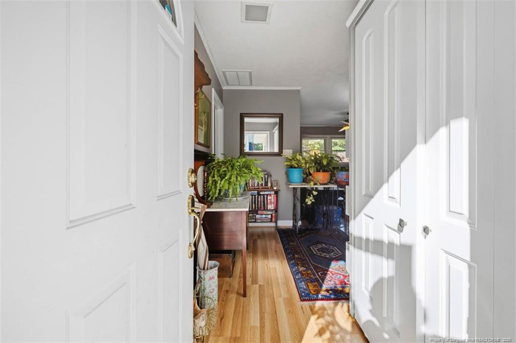 1802 Catawba Street Property Photo 2