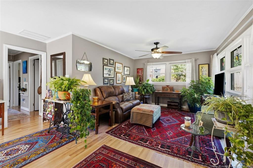1802 Catawba Street Property Photo 9