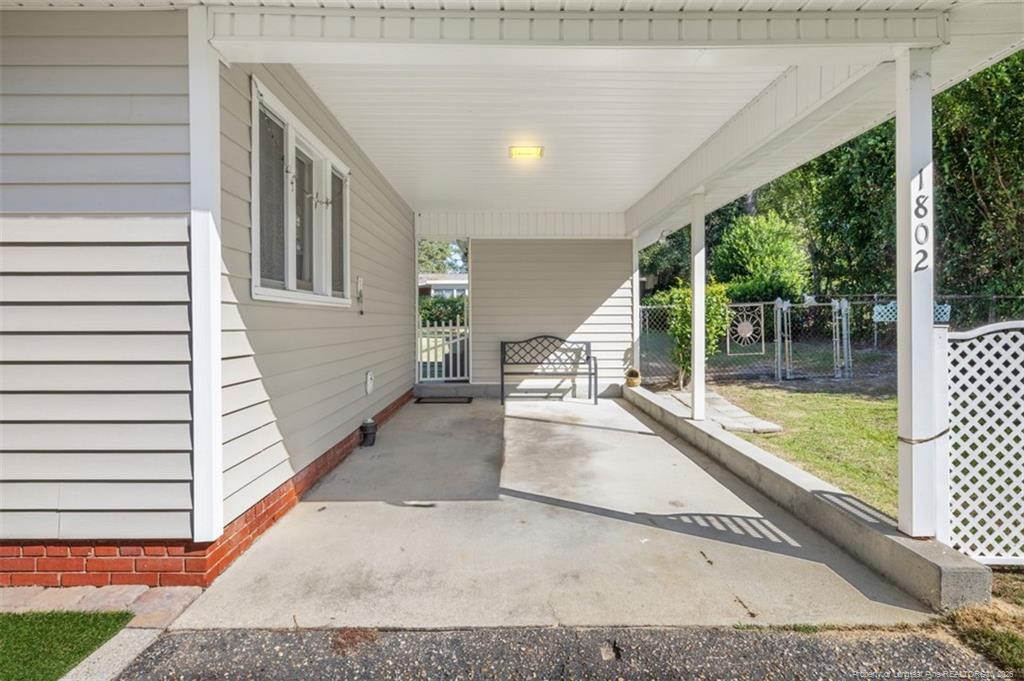 1802 Catawba Street Property Photo 27