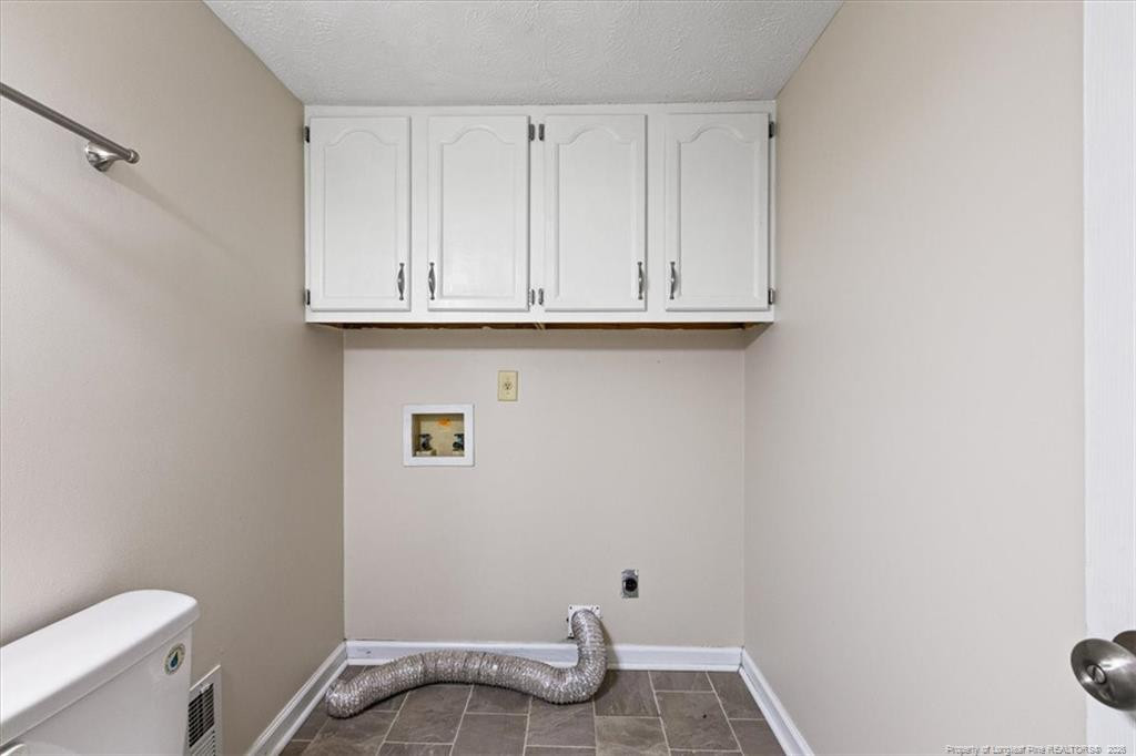 7886 Uriah Drive Property Photo 15