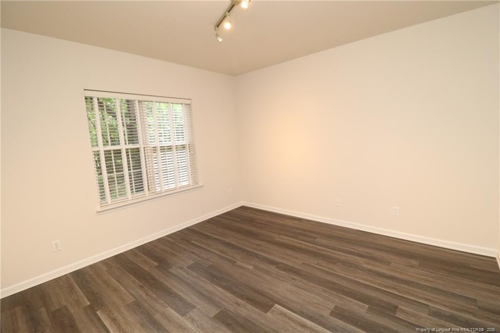 802 Sutter Gate Lane Property Photo 5