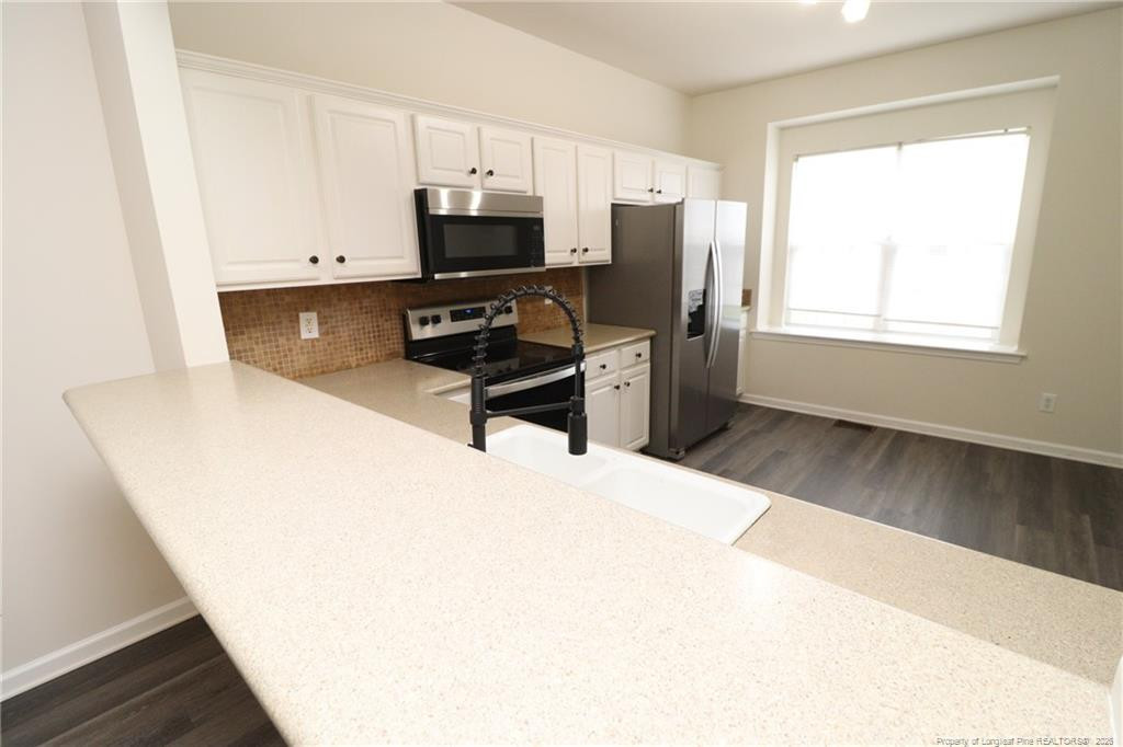 802 Sutter Gate Lane Property Photo 14