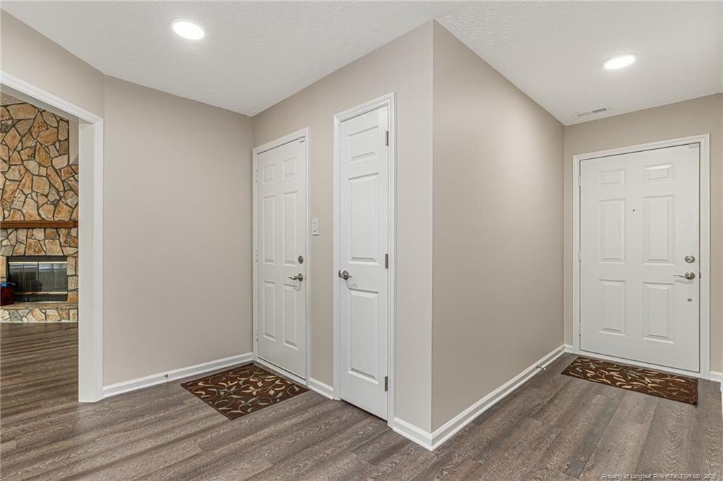 1339 Oak Knolls Drive Property Photo 8