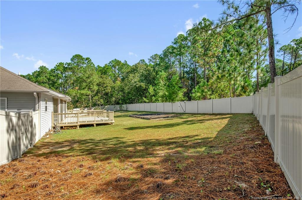 105 Season Drive Property Photo 34