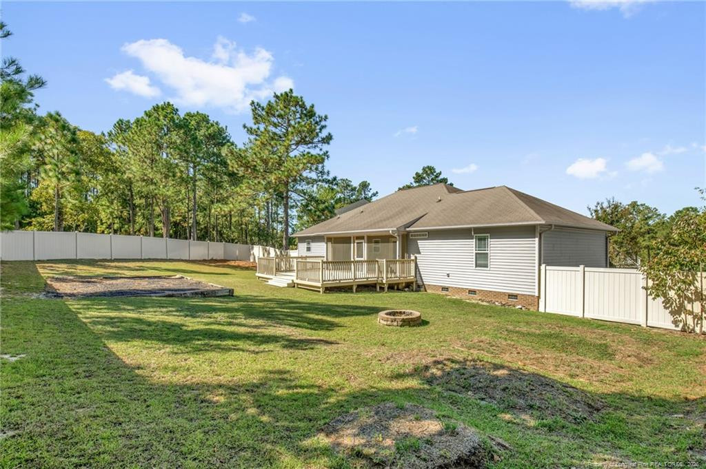 105 Season Drive Property Photo 35