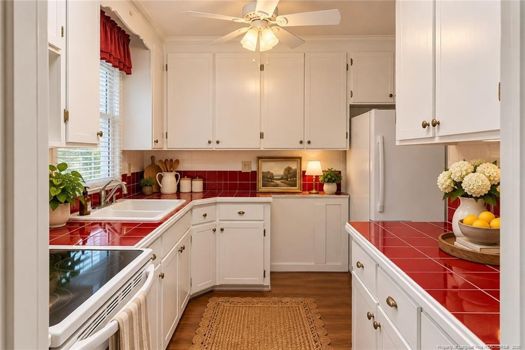 507 20th Street Property Photo 11