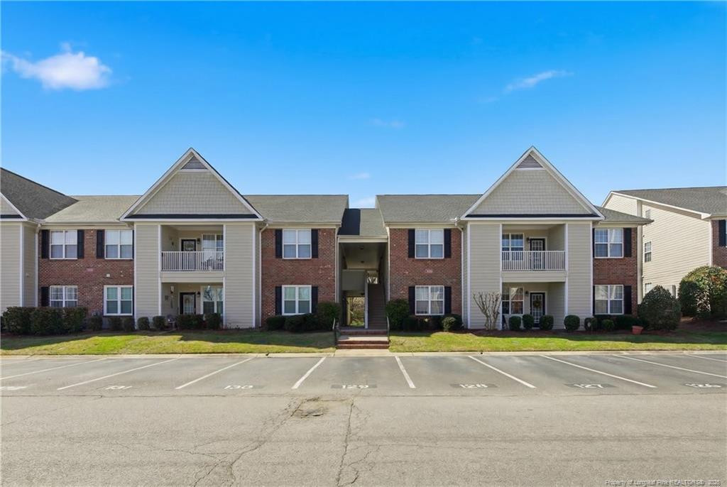 3129 Wisteria Lane 201 Property Photo 1