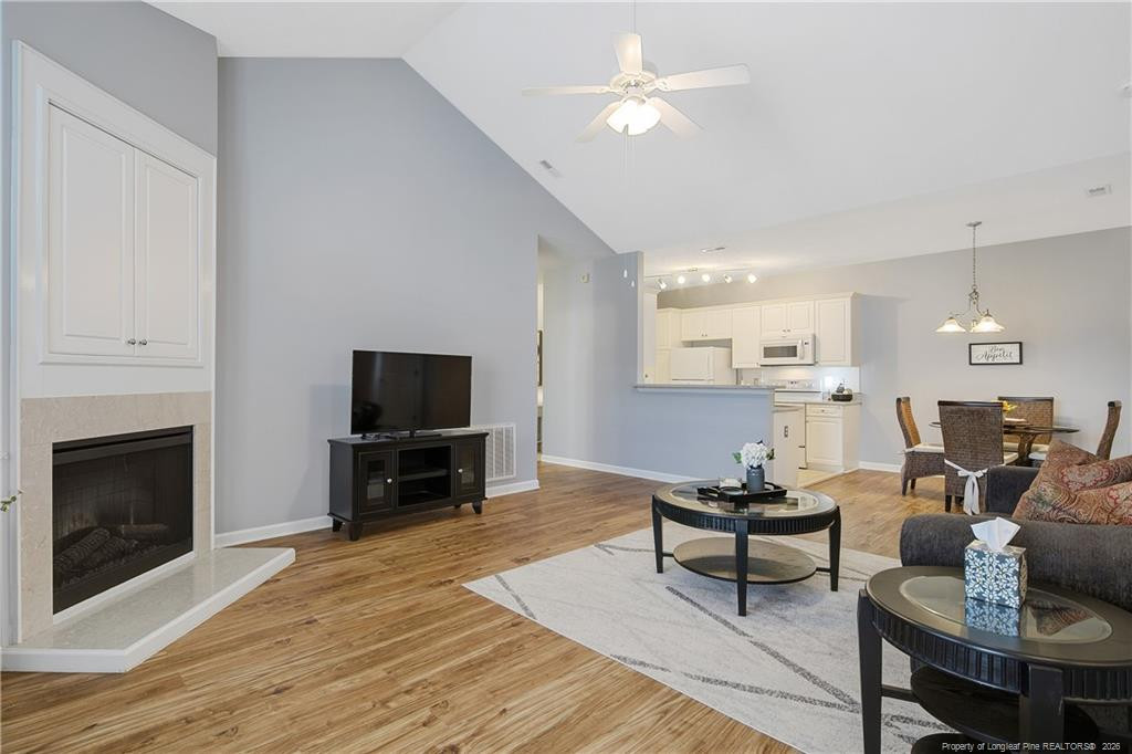 3129 Wisteria Lane 201 Property Photo 10