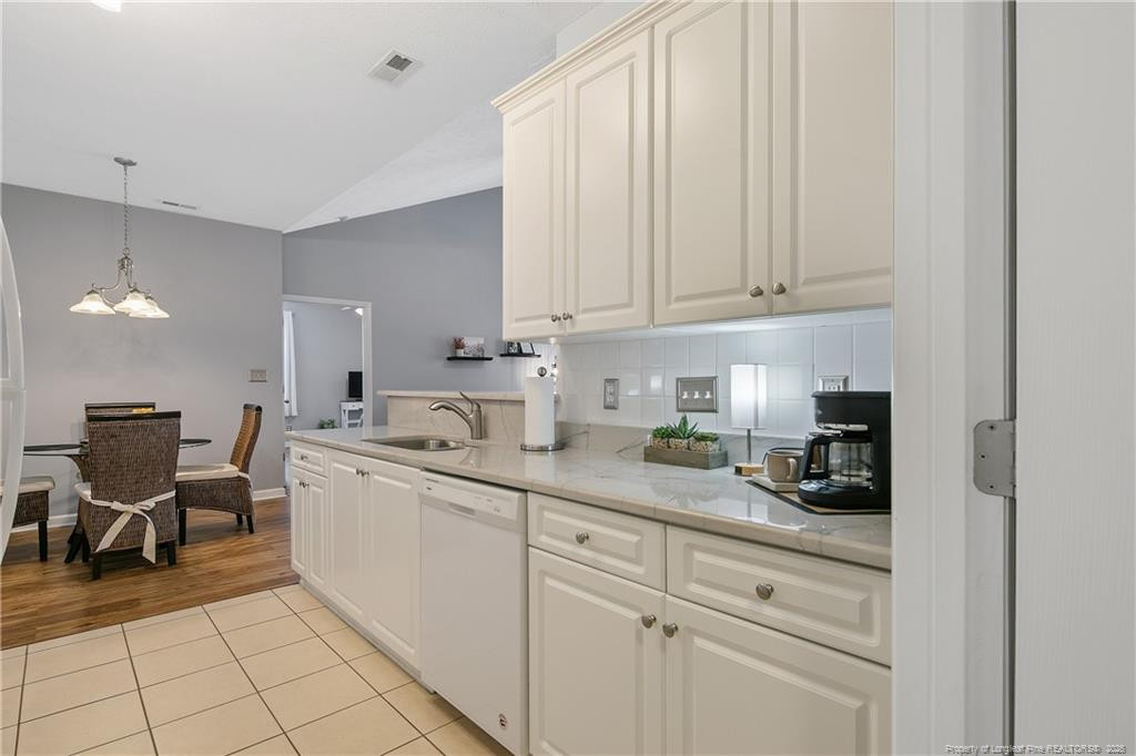 3129 Wisteria Lane 201 Property Photo 18