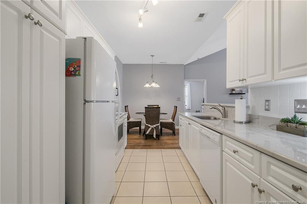3129 Wisteria Lane 201 Property Photo 19