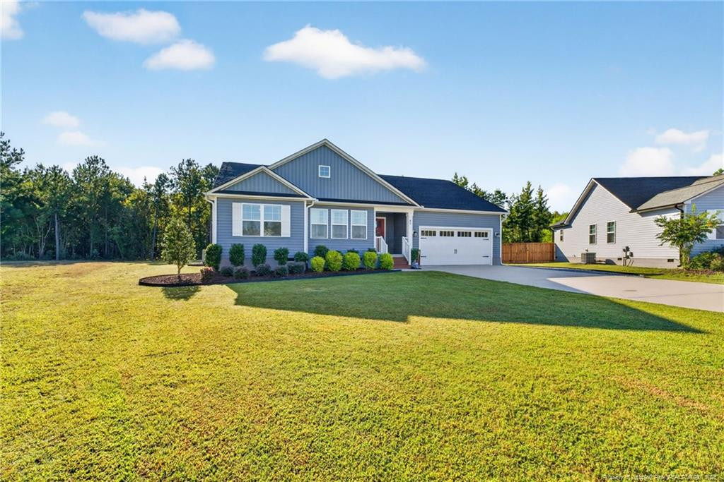 82 Falls River Court Property Photo 3
