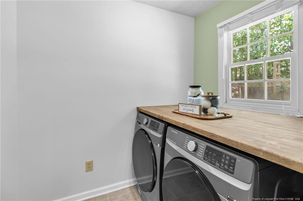 427 Newburgh Drive Property Photo 19