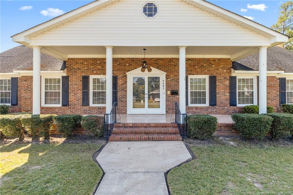5407 Gales Street Property Photo 4