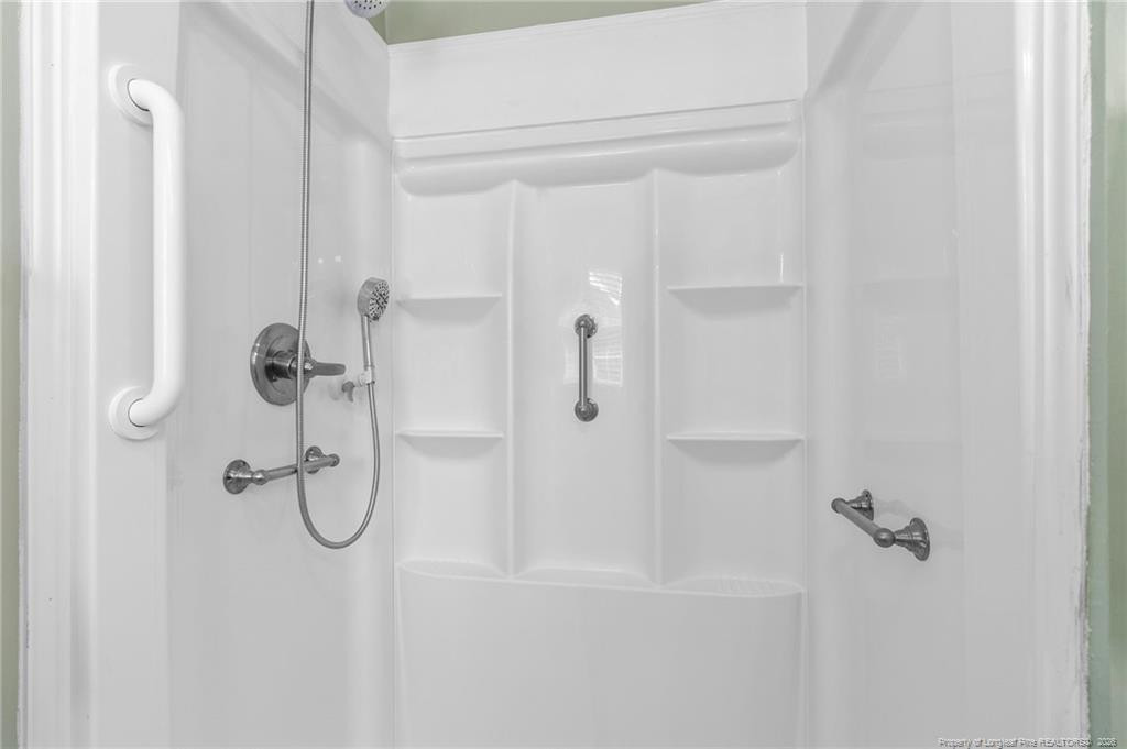5407 Gales Street Property Photo 33