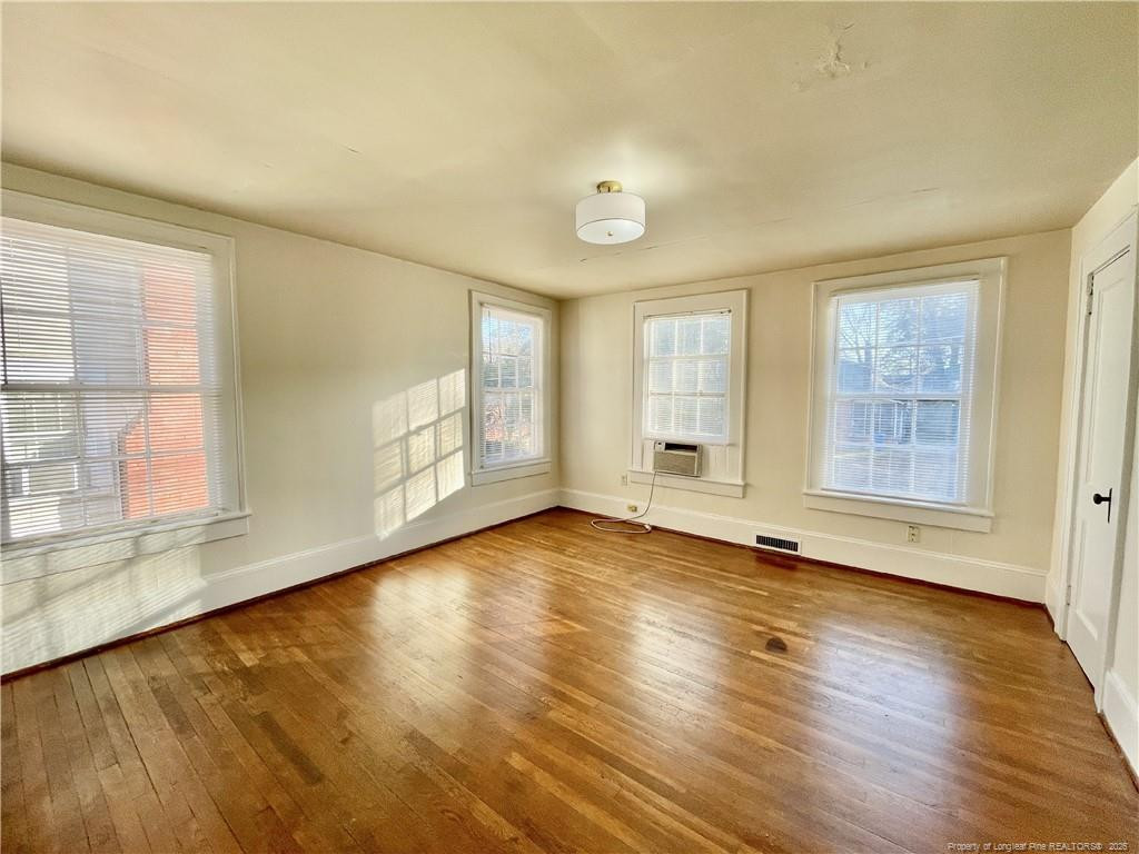 117 Woodside Avenue 117 Property Photo 2