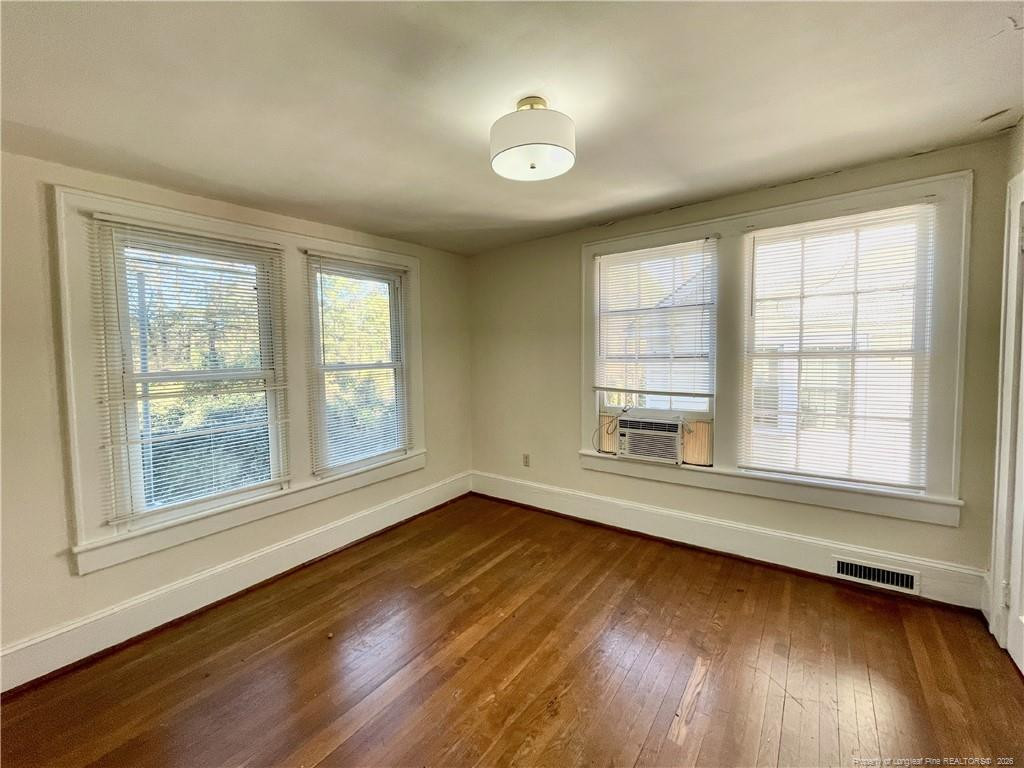 117 Woodside Avenue 117 Property Photo 4