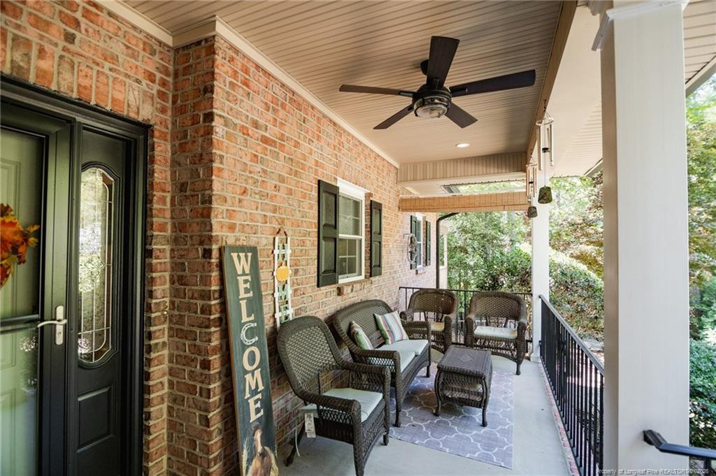 3046 Creek Run Property Photo 5