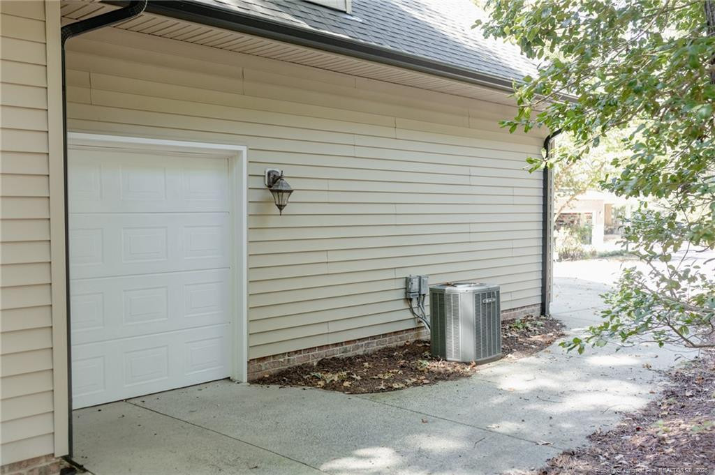 3046 Creek Run Property Photo 35