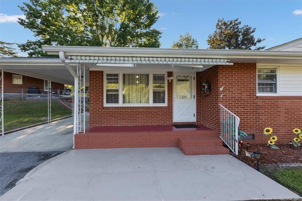 321 Lansdowne Road Property Photo 7