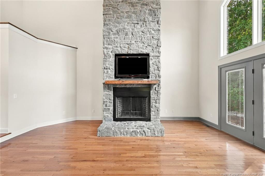 249 Saintsbury Place Property Photo 14