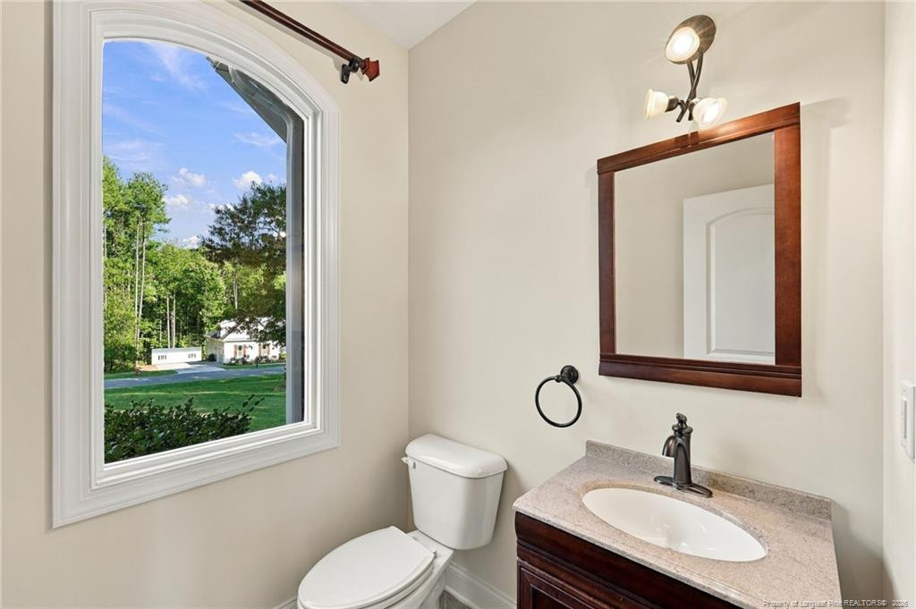 249 Saintsbury Place Property Photo 25