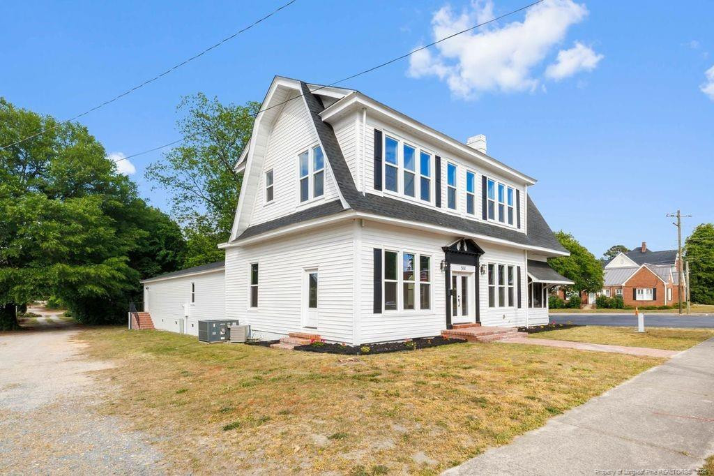 504 W Broad Street Property Photo 11