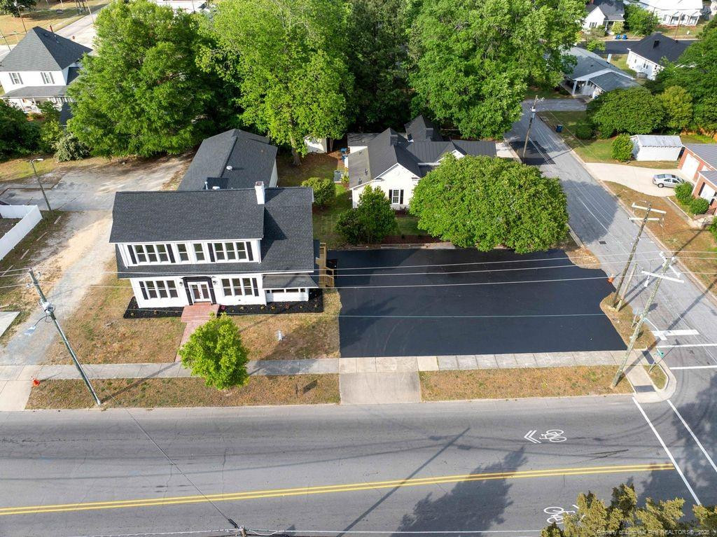 504 W Broad Street Property Photo 15