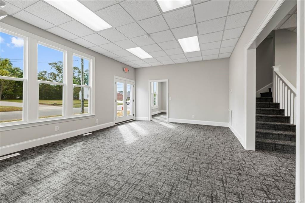 504 W Broad Street Property Photo 18