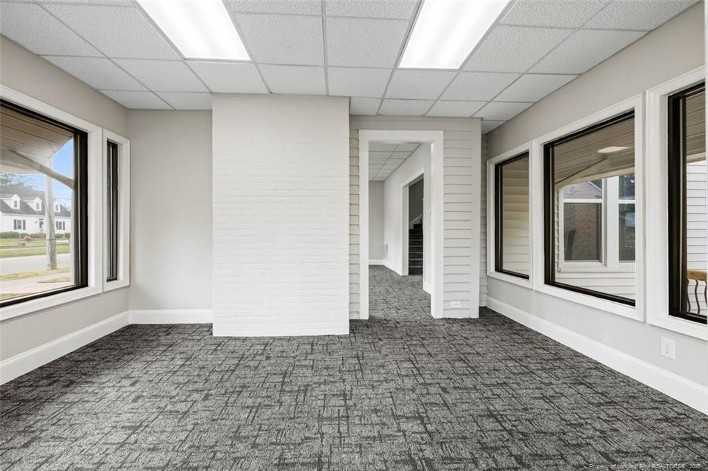 504 W Broad Street Property Photo 19