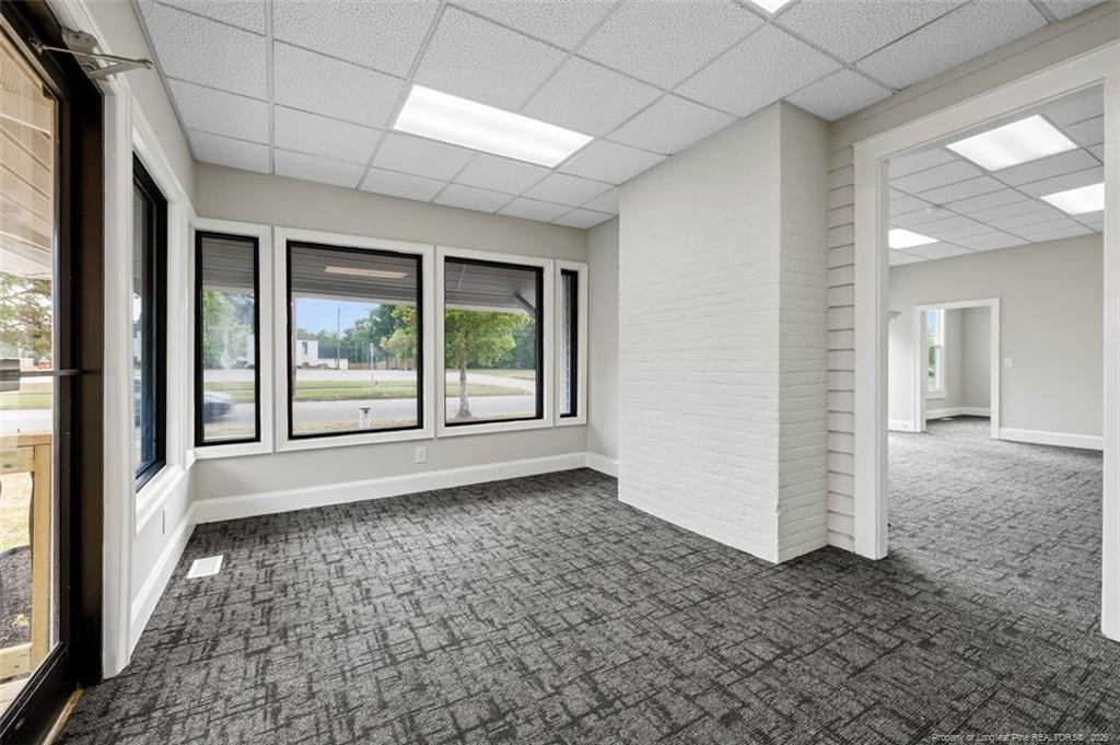 504 W Broad Street Property Photo 20