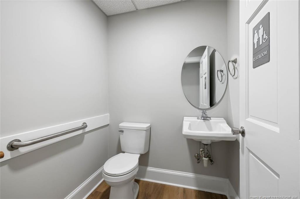 504 W Broad Street Property Photo 25