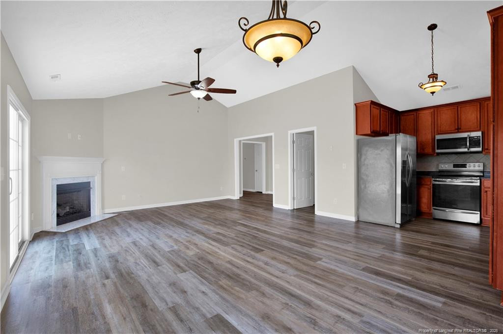 1717 Kershaw Loop Property Photo 8