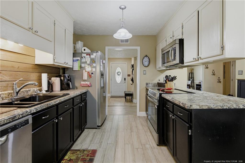 6841 Brasswood Drive Property Photo 24