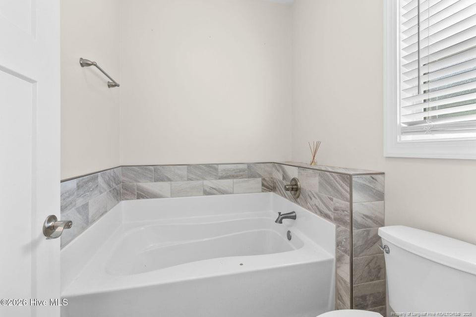 104 Fox Ridge Drive Property Photo 24