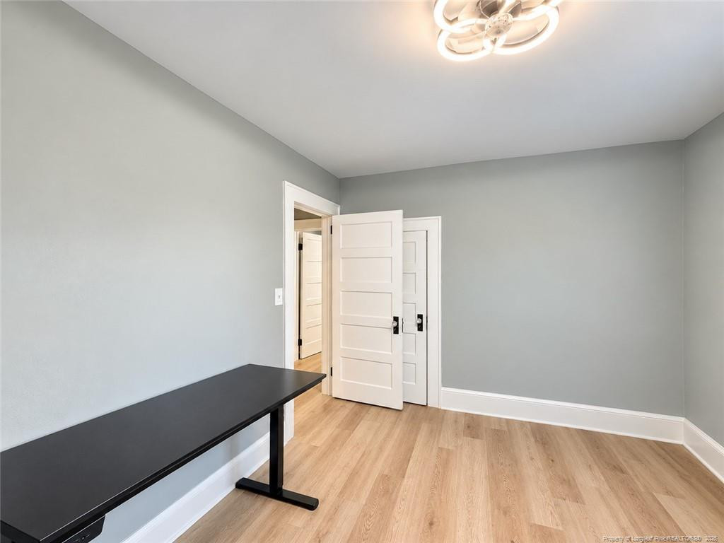 1049 Winslow Street Property Photo 6