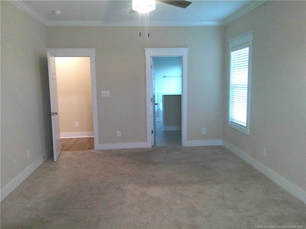 5205 Thruway Road Property Photo 16