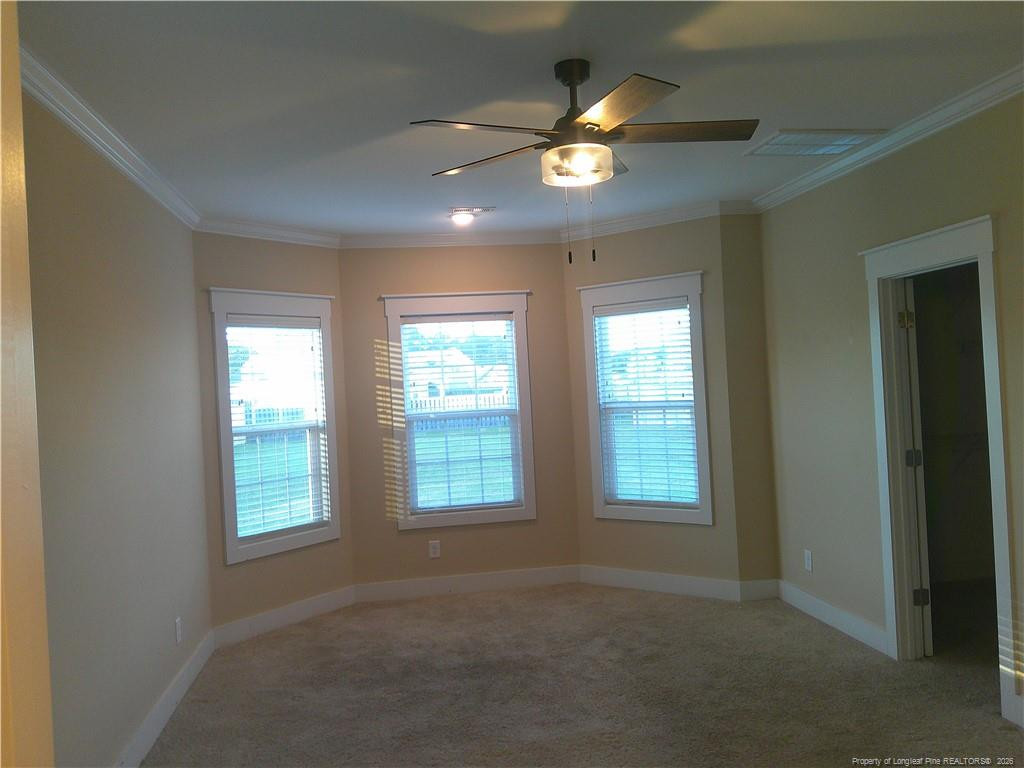5205 Thruway Road Property Photo 18