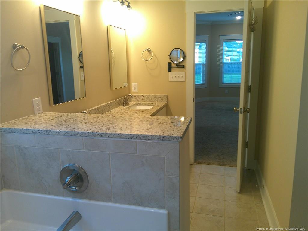5205 Thruway Road Property Photo 22